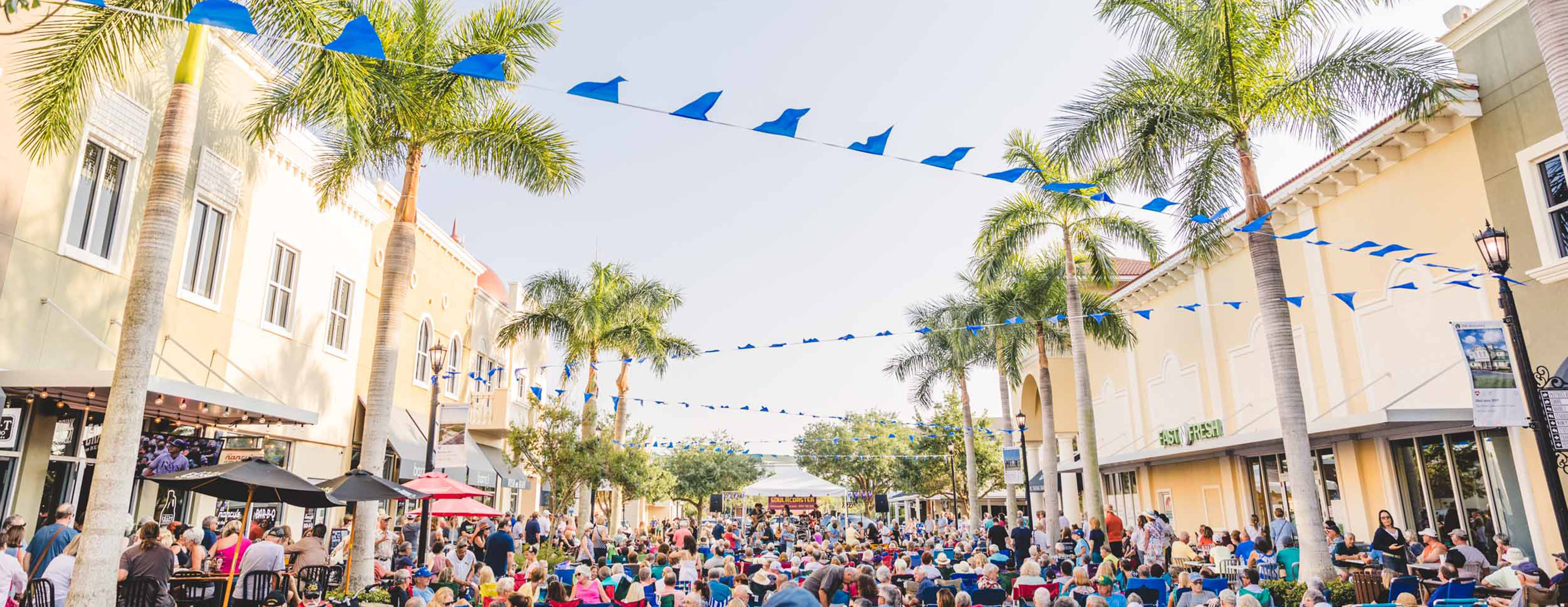 Lakewood Ranch first friday downtown - Michael Saunders & Company