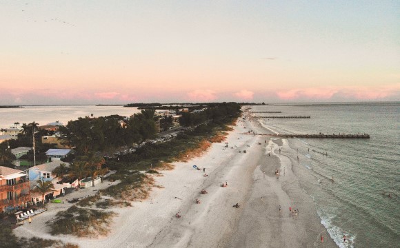 Aerial photo of Anna Maria Island